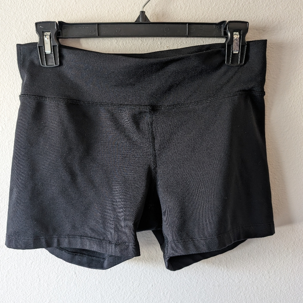 Athleta ultra highrise shorties S